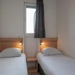 Modern Lodge With 2 Bathrooms, The Beach At 500 M